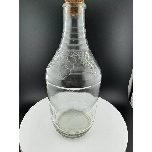 Vintage Grape Pattern Clear Glass Decanter Bottle with Stopper Empty Bottle - Picture 5 of 8